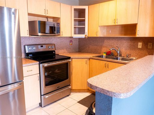 13241 SW 17th Ln # 4, Miami FL 33175