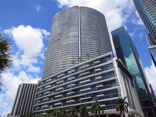 200 Biscayne Boulevard Way # 4711, Miami FL 33131