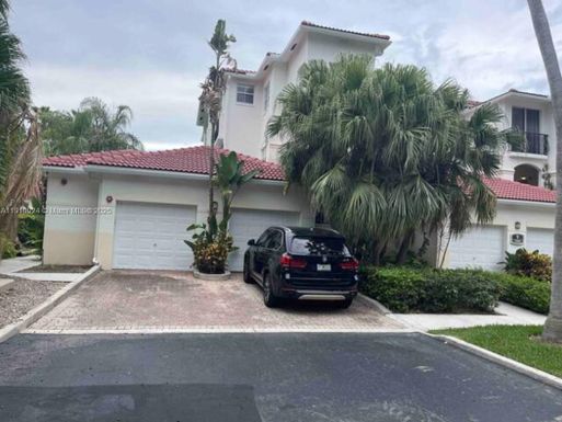3205 NE 184th St # 9302, Aventura FL 33160