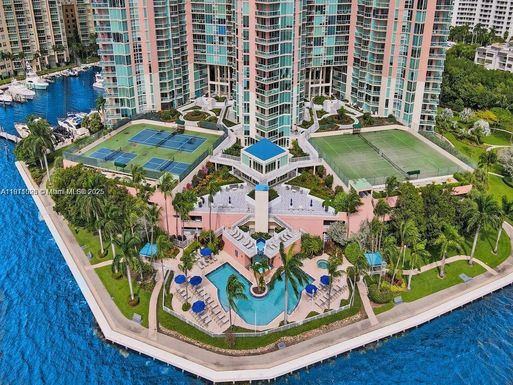 3370 Hidden Bay Dr # 1205, Aventura FL 33180