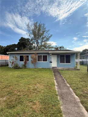 1110 NW 129th St, North Miami FL 33168
