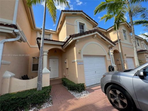 12553 SW 124th Ter, Miami FL 33186