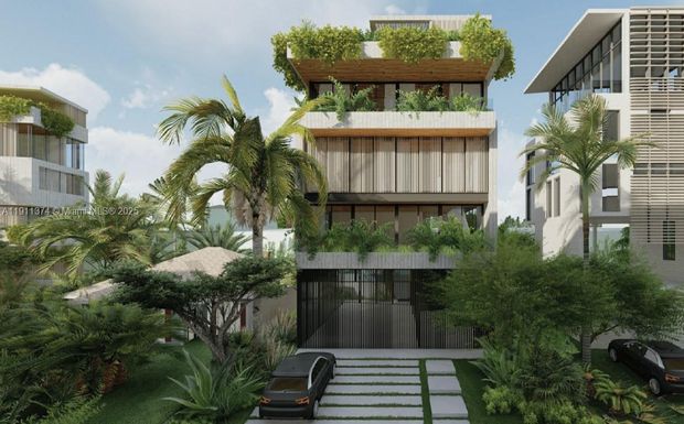 10 Century Ln, Miami Beach FL 33139