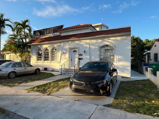 5629 SW 7th St, Miami FL 33134