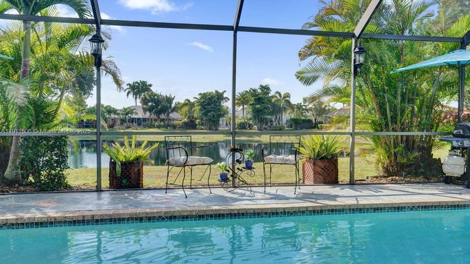 10858 White Aspen Ln, Boca Raton FL 33428