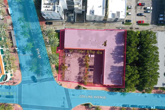 441 Collins Ave, Miami Beach FL 33139