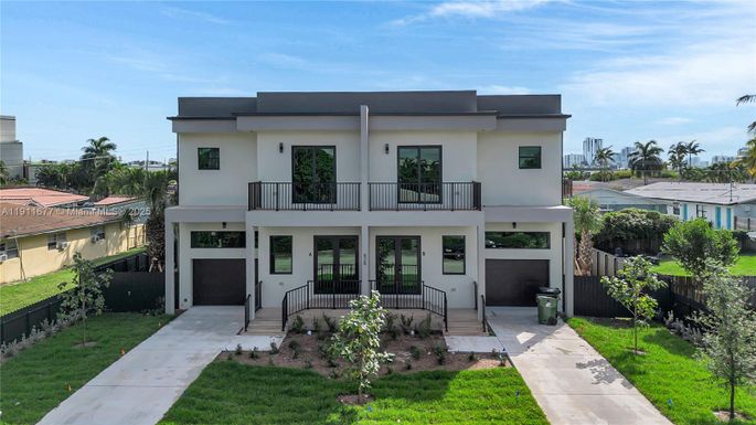 828 NE 14th St, Fort Lauderdale FL 33304