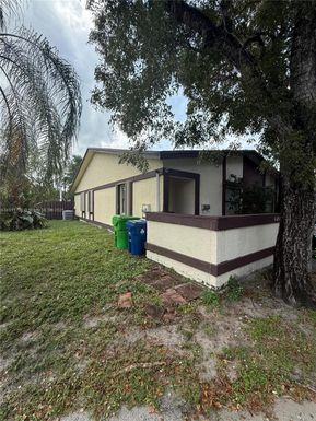 6200 NW 26th Ct # 6200, Sunrise FL 33313