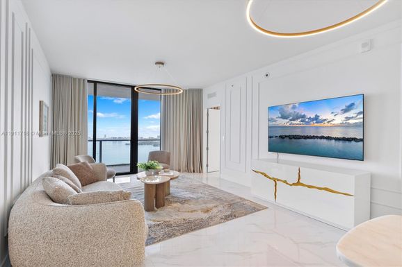 700 NE 24th Street # 4405, Miami FL 33137-5498