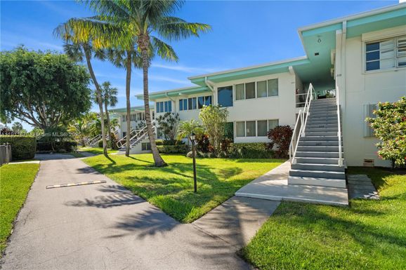 180 Isle Of Venice Dr # 208, Fort Lauderdale FL 33301