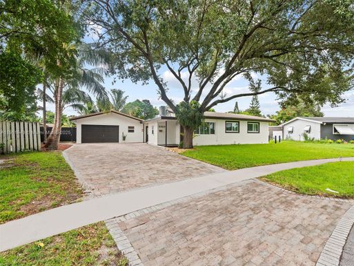2320 SW 36th Ave, Fort Lauderdale FL 33312