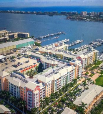 236 Moorings Dr # 236, Lantana FL 33462