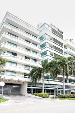 1025 92 ST # 701, Bay Harbor Islands FL 33154