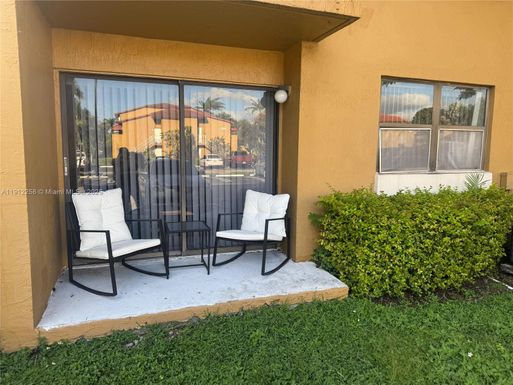 15630 SW 80th St # 106, Miami FL 33193