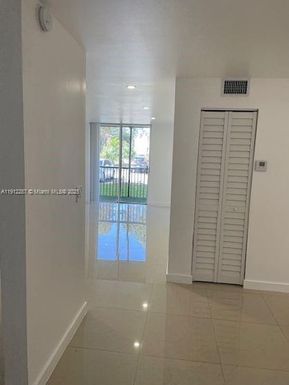 16950 W Dixie Hwy B141 Hwy # 141, North Miami Beach FL 33160