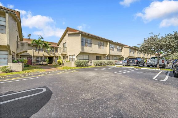 2532 SE Coral Springs Dr # 2532, Coral Springs FL 33065