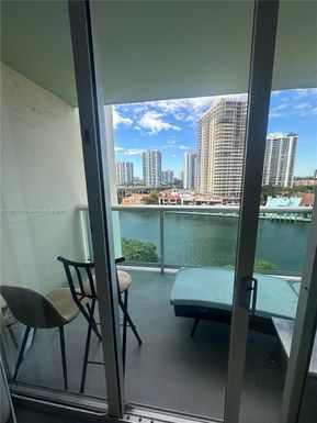 19390 Collins Ave # 1019, Sunny Isles Beach FL 33160