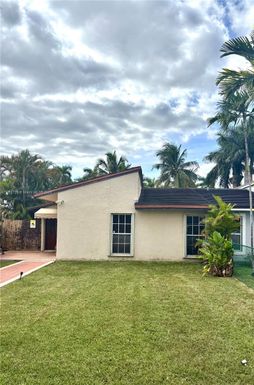 158 SW 96th Ct # A, Miami FL 33174