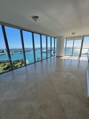 888 Biscayne Blvd # 3608, Miami FL 33132