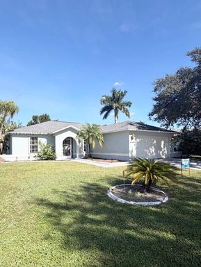 15561 Spring Line Ln, Fort Myers FL 33905