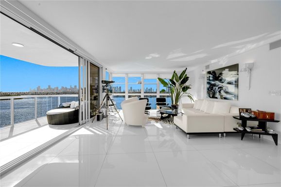 9 Island Ave # 907, Miami Beach FL 33139