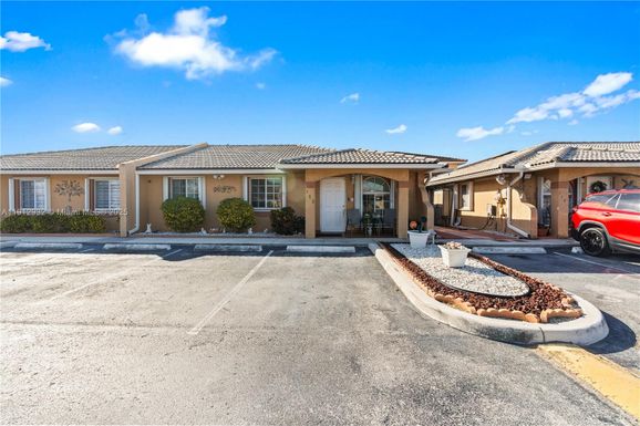 7020 W 35th Ave # 112, Hialeah FL 33018
