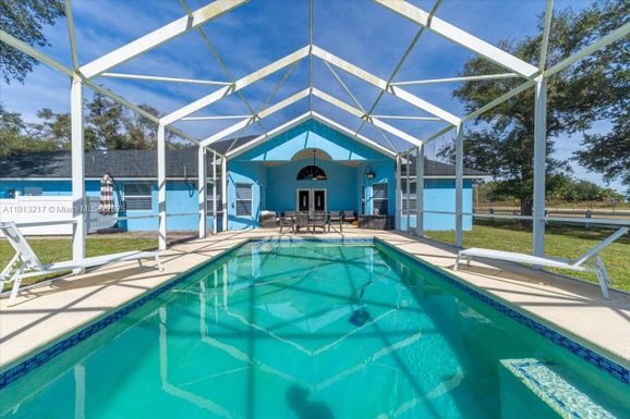 18 NW 144th Dr, Okeechobee FL 34972