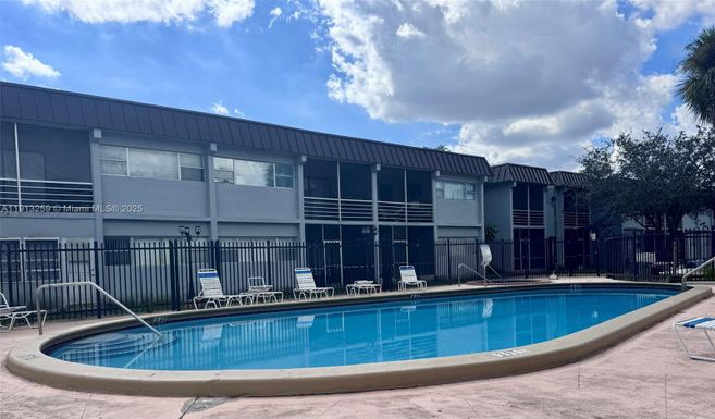 7320 NW 85th Ct # 205, Tamarac FL 33321