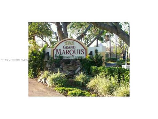 10125 W Sunrise Blvd # 106, Plantation FL 33322