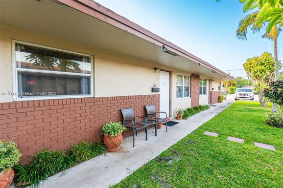 324 NE 44th St # 324, Deerfield Beach FL 33064
