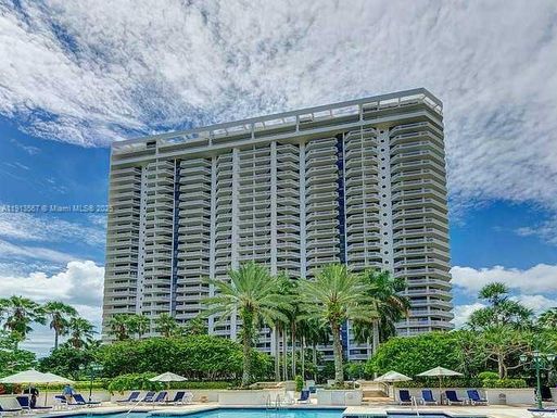 2000 Island Blvd # 308, Aventura FL 33160