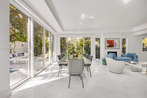 2760 Brickell Ct # 2760, Miami FL 33129