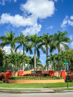 1658 SE 28th Ct # 101, Homestead FL 33035