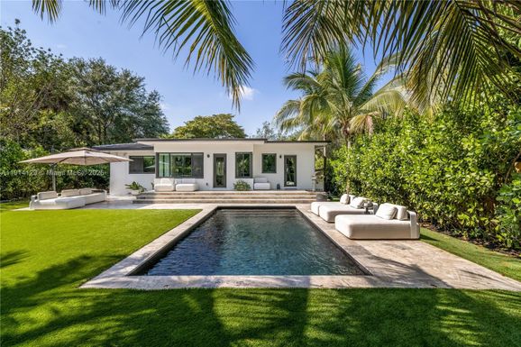 373 NE 104th St, Miami Shores FL 33138