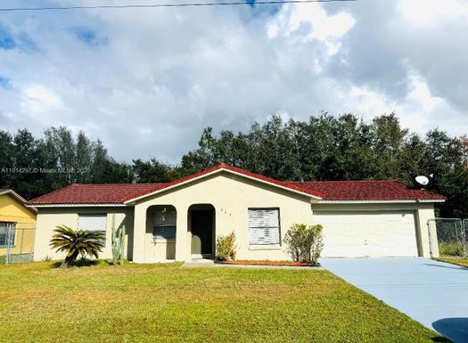 807 Mountbatten Lane, Kissimmee FL 34758