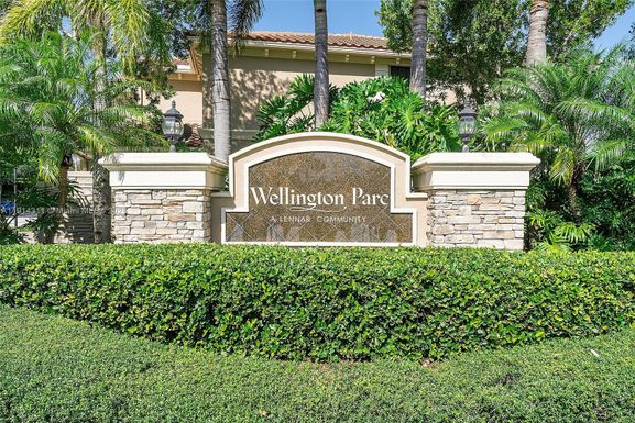 10450 Wellington Parc Dr # 10450, Wellington FL 33449