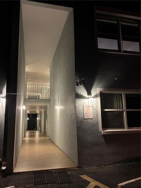 260 S Cypress Rd # 103, Pompano Beach FL 33060