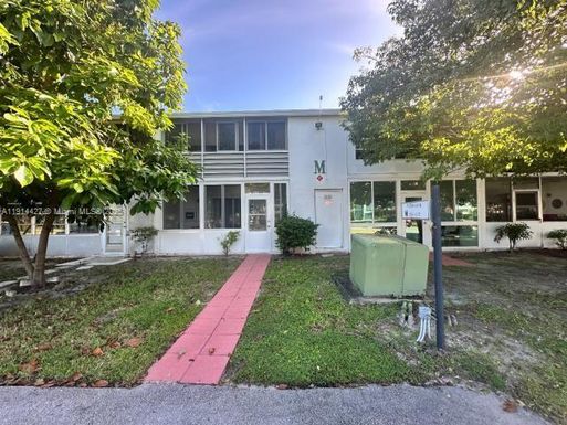 302 Farnham M # 302, Deerfield Beach FL 33442