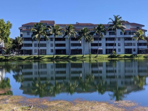 8335 SW 152nd Ave # 311, Miami FL 33193