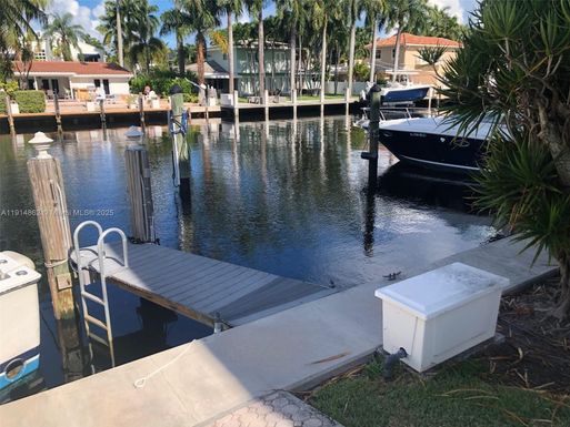 76 Isle Of Venice Dr, DOCK, Fort Lauderdale FL 33301