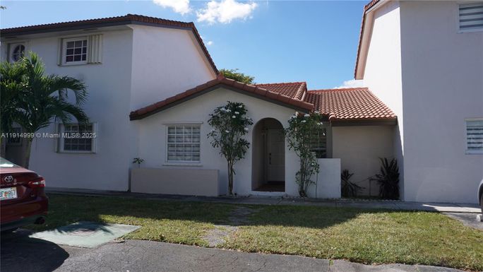 13479 SW 62nd St, Miami FL 33183