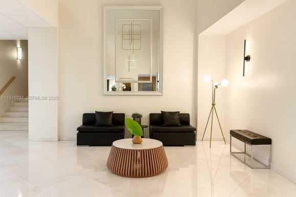 2780 NE 183rd St # 717, Aventura FL 33160