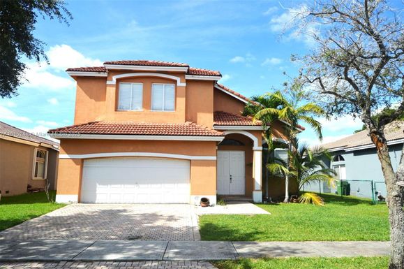 2202 SE 17th Ave # 0, Homestead FL 33035