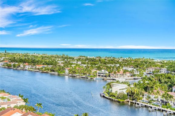 19355 Turnberry Way # 17C, Aventura FL 33180