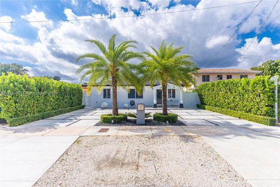 444 SW 64th Ave, Miami FL 33144