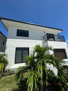 1301 NW 3rd St, Florida City FL 33034