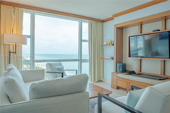 6801 Collins Ave # 1002, Miami Beach FL 33141