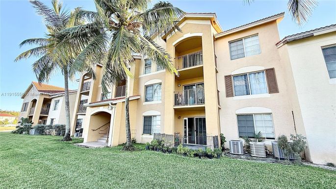 4190 San Marino Blvd # 102, West Palm Beach FL 33409