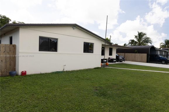 14280 SW 285th St # b, Homestead FL 33033