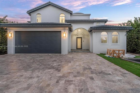 5978 Alton Rd, Miami Beach FL 33140